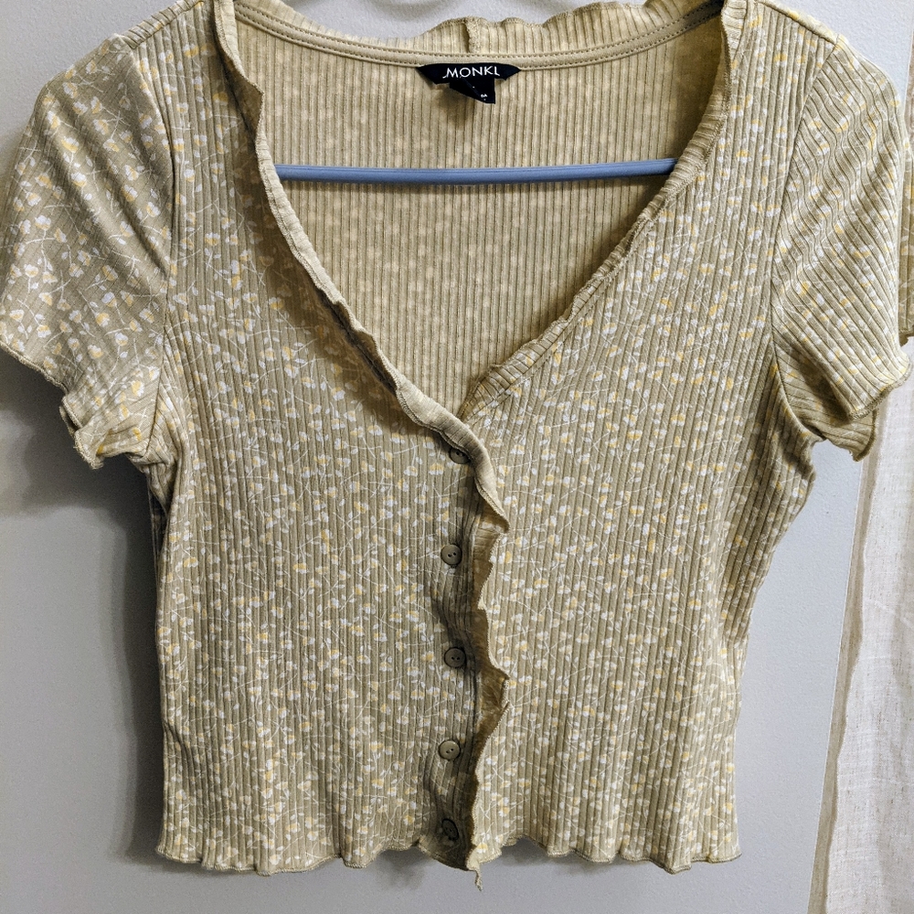 Cropped Floral Top